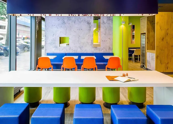 Ibis Budget Hotel 2*